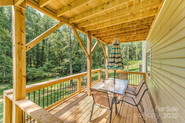 107 Mears Ridge Drive, Asheville, NC 28806