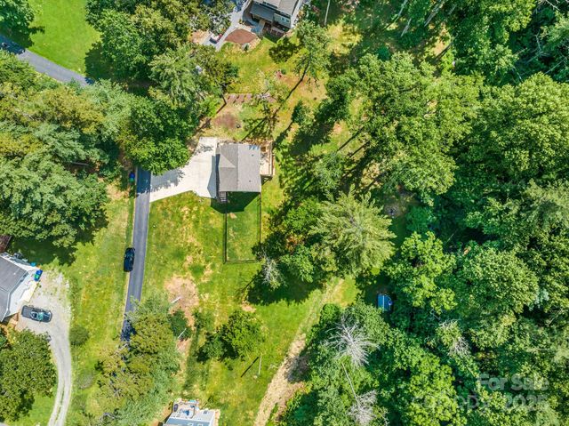107 Mears Ridge Drive, Asheville, NC 28806