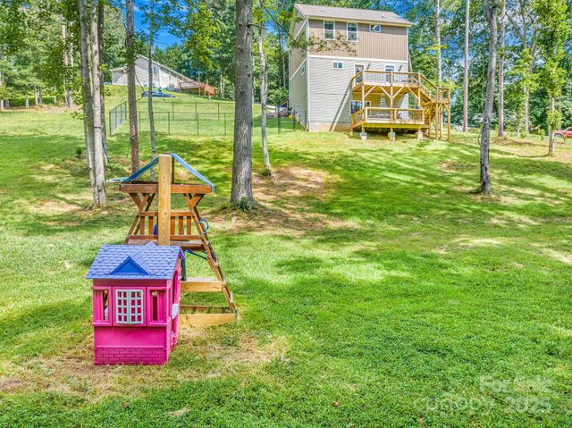 107 Mears Ridge Drive, Asheville, NC 28806
