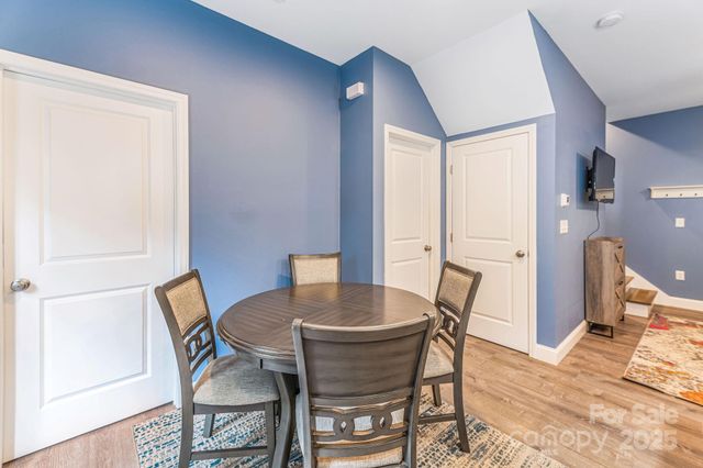 107 Mears Ridge Drive, Asheville, NC 28806