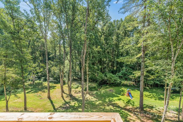 107 Mears Ridge Drive, Asheville, NC 28806