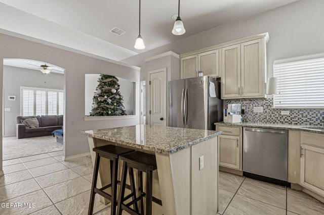 3853 LOMA BRISA Drive, El Paso, TX 79938