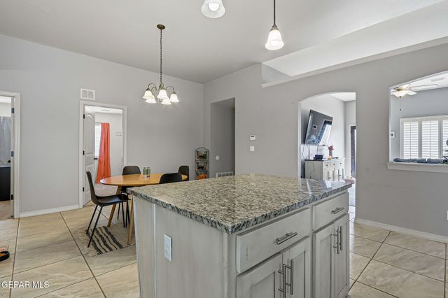 3853 LOMA BRISA Drive, El Paso, TX 79938