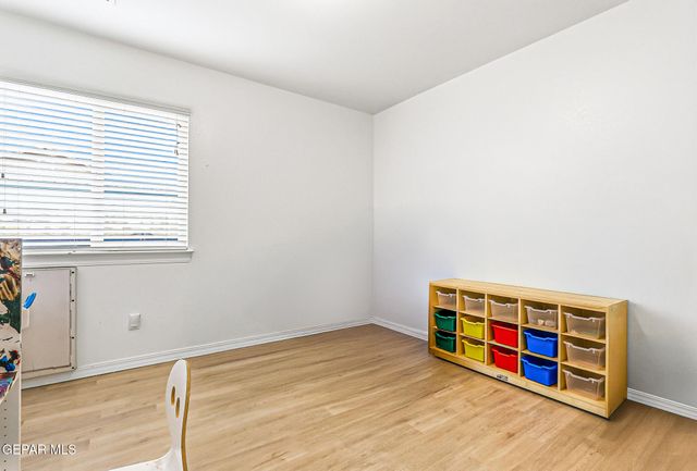 3853 LOMA BRISA Drive, El Paso, TX 79938