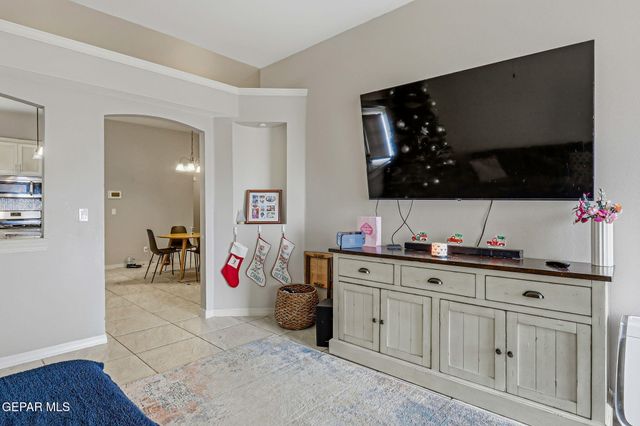 3853 LOMA BRISA Drive, El Paso, TX 79938