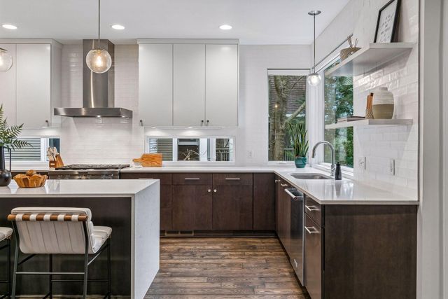 4512 Beard Avenue S, Minneapolis, MN 55410