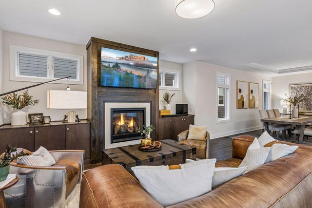 4512 Beard Avenue S, Minneapolis, MN 55410