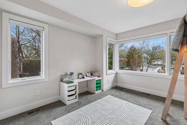 4512 Beard Avenue S, Minneapolis, MN 55410