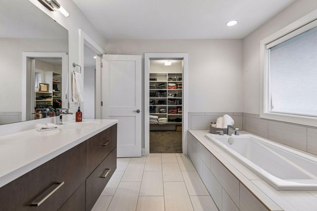 4512 Beard Avenue S, Minneapolis, MN 55410