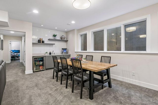 4512 Beard Avenue S, Minneapolis, MN 55410