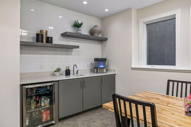 4512 Beard Avenue S, Minneapolis, MN 55410