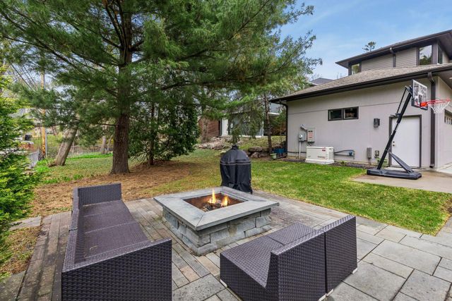 4512 Beard Avenue S, Minneapolis, MN 55410