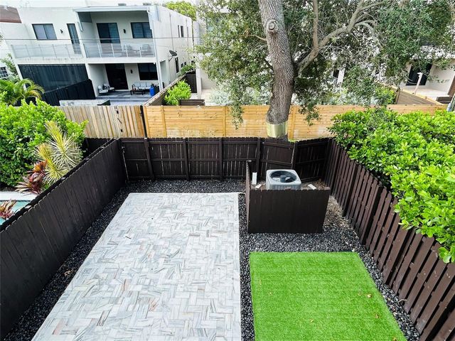 310 SW 9th Street 1, Fort Lauderdale, FL 33315