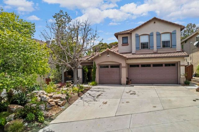 6687 Corte Eduardo, Carlsbad, CA 92009