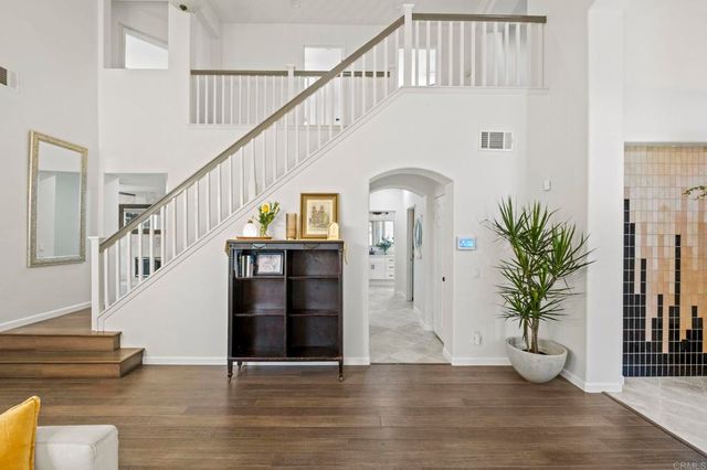 6687 Corte Eduardo, Carlsbad, CA 92009