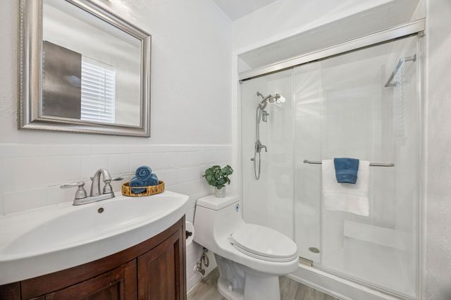 312 E Hampton Road, Crowley, TX 76036