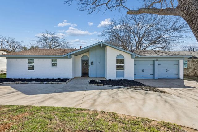 312 E Hampton Road, Crowley, TX 76036
