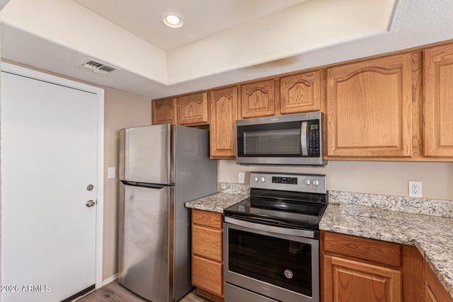 5619 E KELTON Lane, Scottsdale, AZ 85254