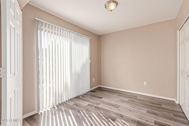 5619 E KELTON Lane, Scottsdale, AZ 85254