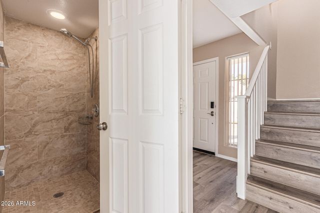 5619 E KELTON Lane, Scottsdale, AZ 85254