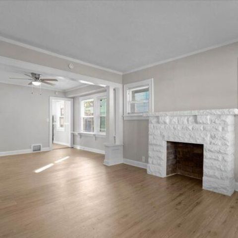 4025 AGNES Avenue, Kansas City, MO 64130