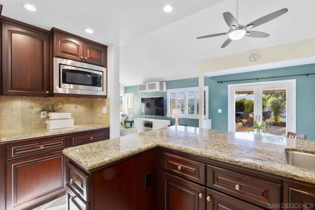 11409 Duenda Rd, San Diego, CA 92127