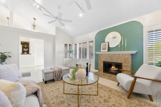 11409 Duenda Rd, San Diego, CA 92127