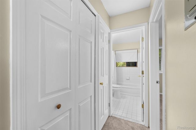 11420 Canal Road 202, Sterling Heights, MI 48314