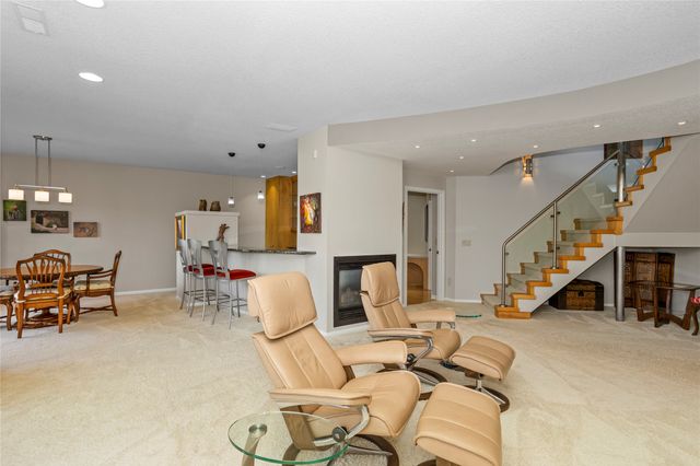 13543 Village Court, Clive, IA 50325
