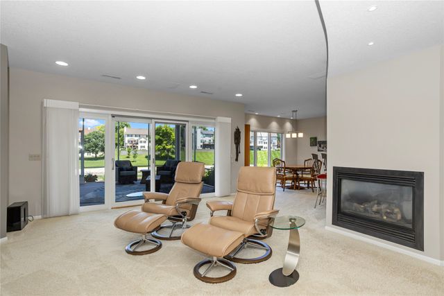 13543 Village Court, Clive, IA 50325