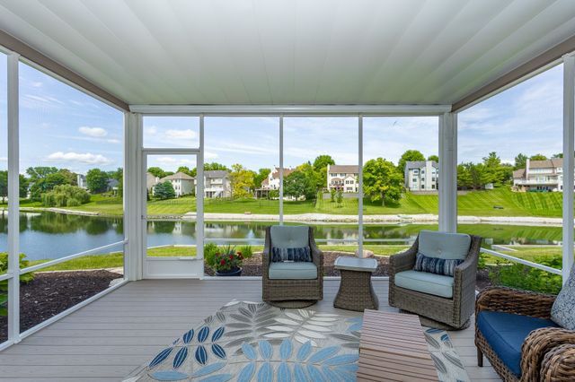 13543 Village Court, Clive, IA 50325