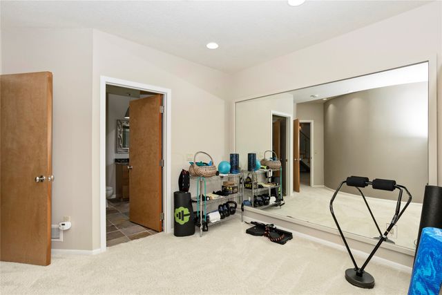 13543 Village Court, Clive, IA 50325