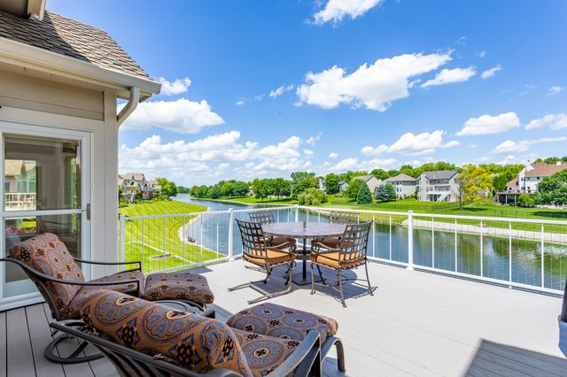 13543 Village Court, Clive, IA 50325