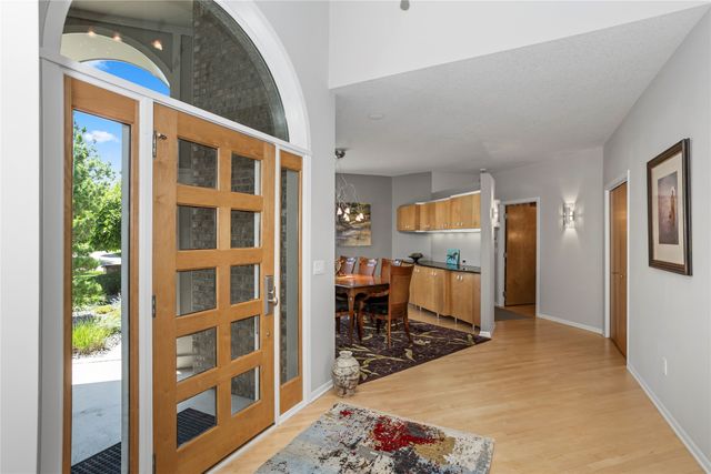 13543 Village Court, Clive, IA 50325