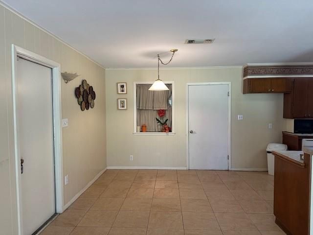 201 Heath Avenue, Madisonville, TX 77864