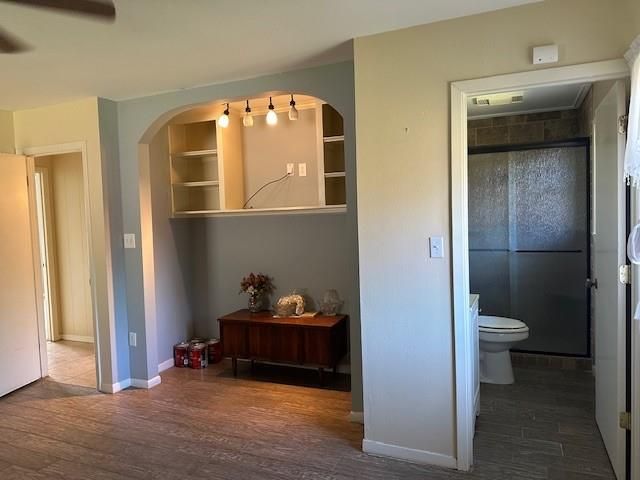 201 Heath Avenue, Madisonville, TX 77864