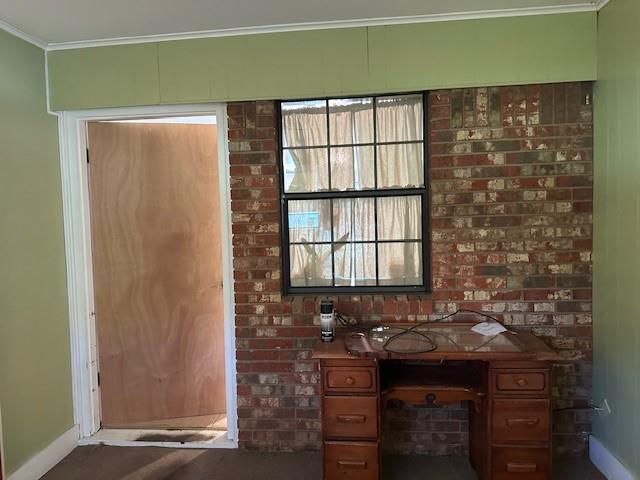 201 Heath Avenue, Madisonville, TX 77864