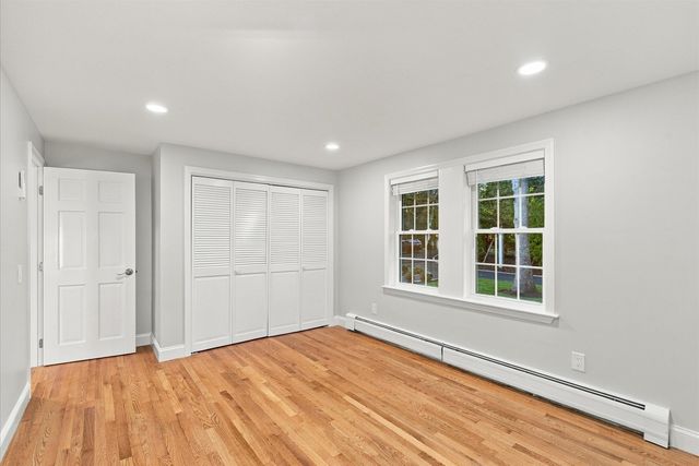 1155 Santuit Newtown Rd, Barnstable, MA 02635
