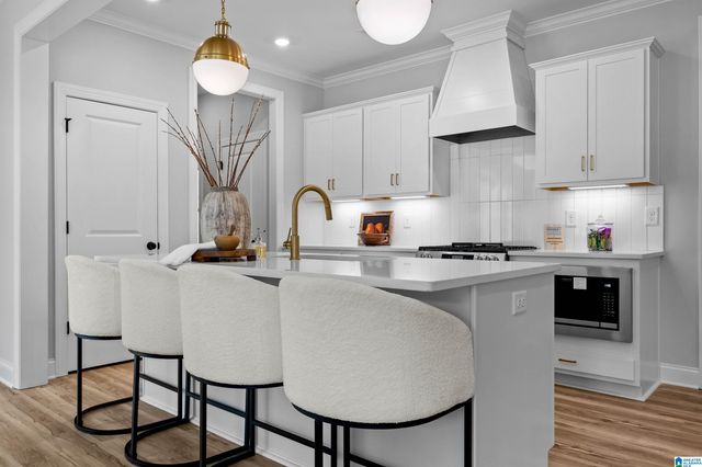 200 SIMMS LANDING, Pelham, AL 35124