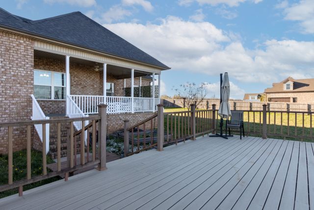 2006 Longview Rd, Bell Buckle, TN 37020