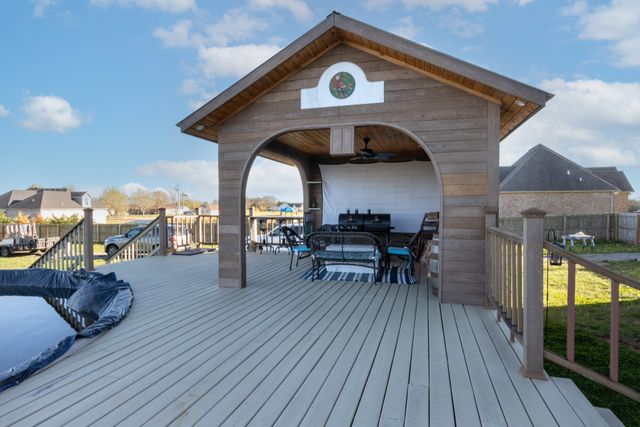 2006 Longview Rd, Bell Buckle, TN 37020