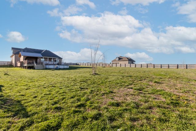 2006 Longview Rd, Bell Buckle, TN 37020