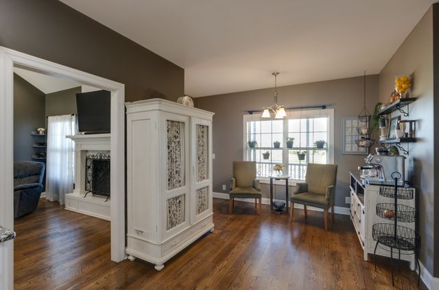 2006 Longview Rd, Bell Buckle, TN 37020