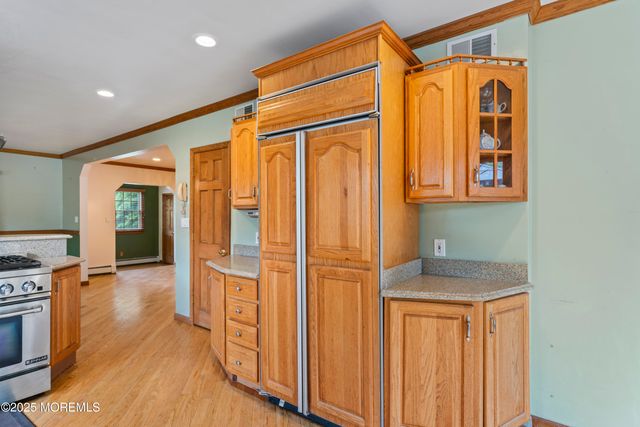 39 Market Street, Red Bank, NJ 07701