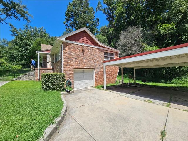 2177 Connally Drive, Atlanta, GA 30344