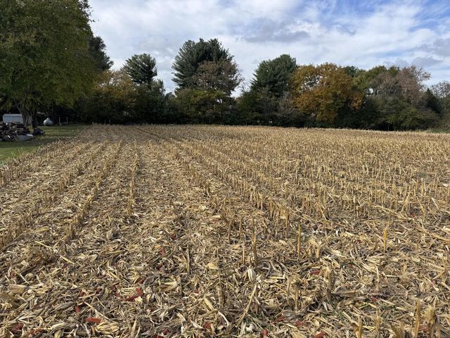 Lt7 LEO LANE, Big Bend, WI 53103