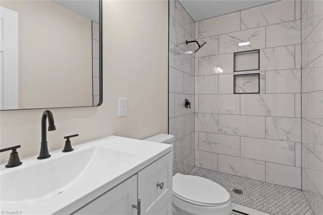 1313 Dayton Street, Greensboro, NC 27407