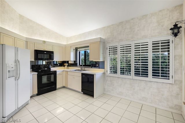 16540 Heron Coach WAY 406, Fort Myers, FL 33908