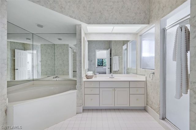 16540 Heron Coach WAY 406, Fort Myers, FL 33908