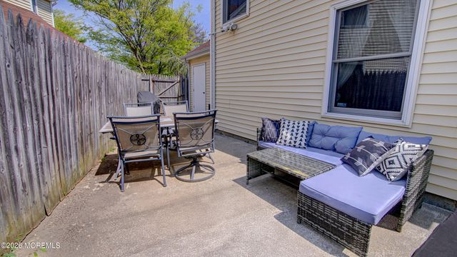 12 Kilmer Court, Freehold, NJ 07728